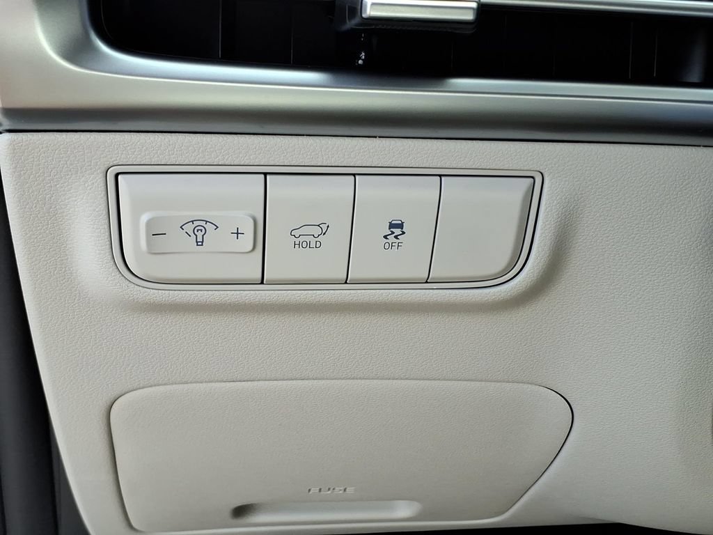 New 2026 Hyundai Tucson SEL Plus FWD image 16