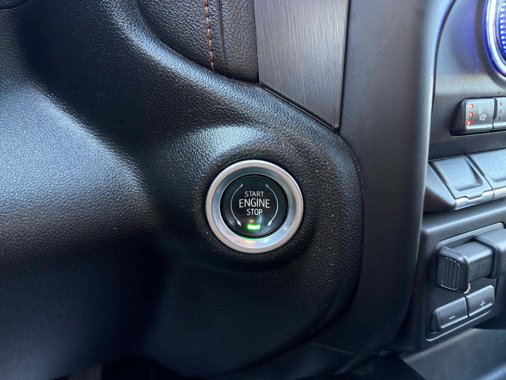 Used 2022 GMC Sierra 2500 AT4 image 28