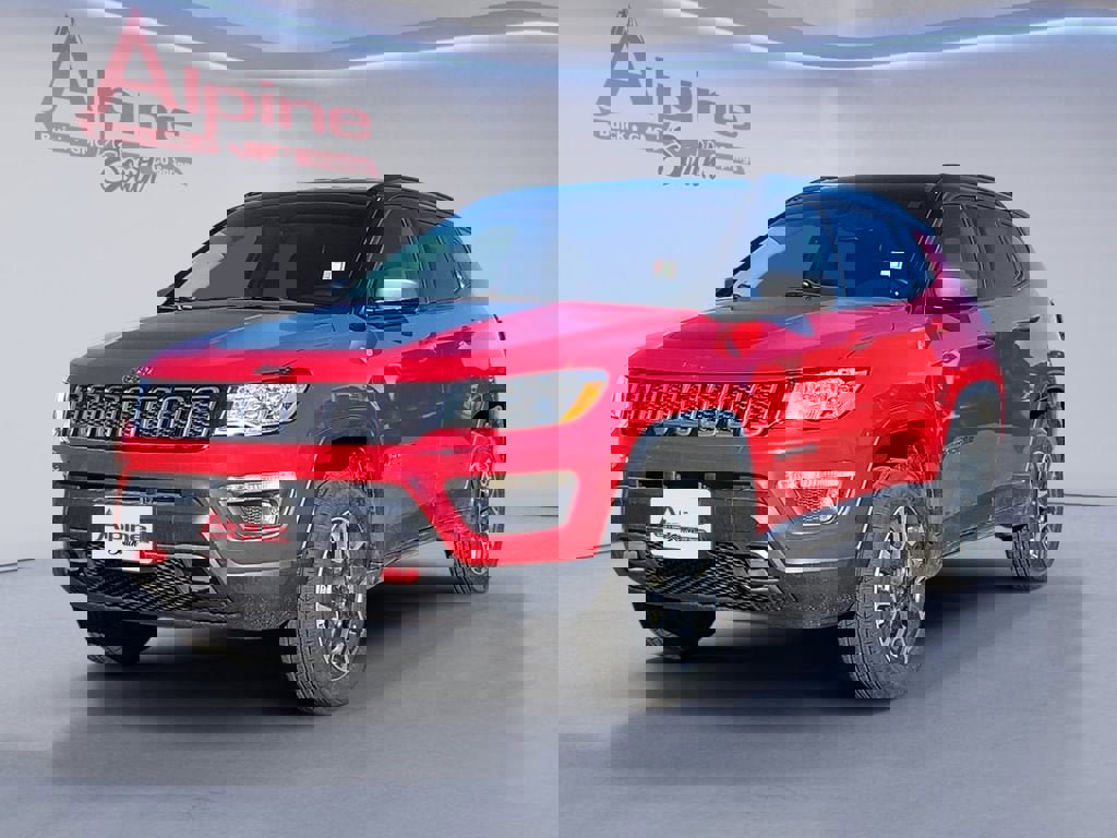 Used 2019 Jeep Compass Trailhawk w/ Cold Weather Group image 1