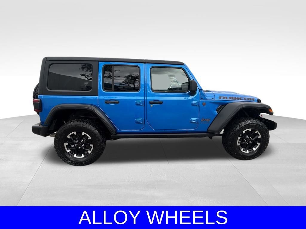 Used 2025 Jeep Wrangler Unlimited Rubicon image 3