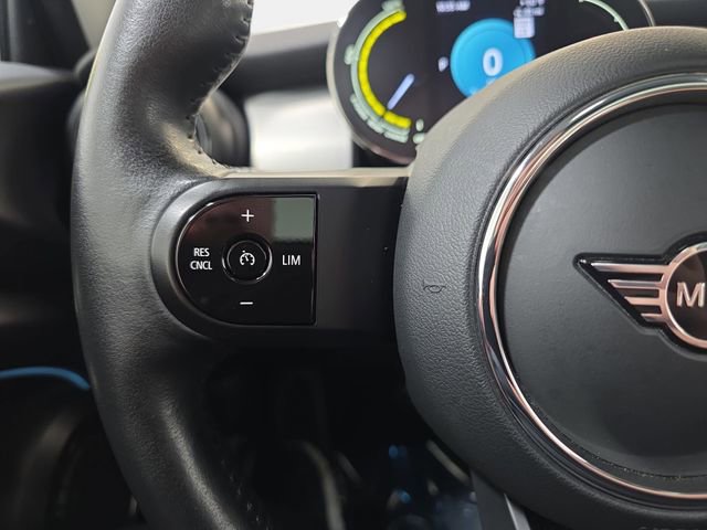 Certified 2024 MINI Cooper SE image 12