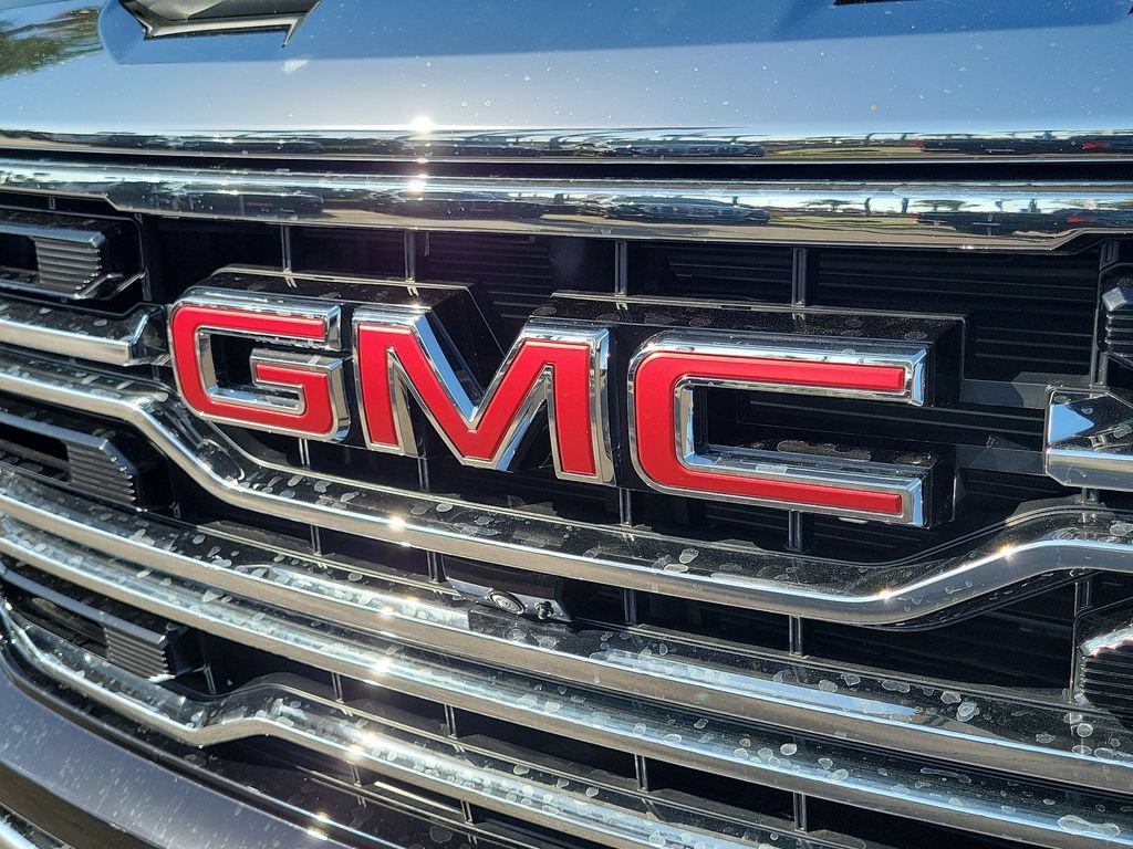 Used 2026 GMC Sierra 1500 SLT w/ SLT Premium Package AWD/4WD image 32