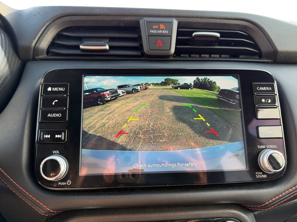 Used 2024 Nissan Versa SR FWD image 17