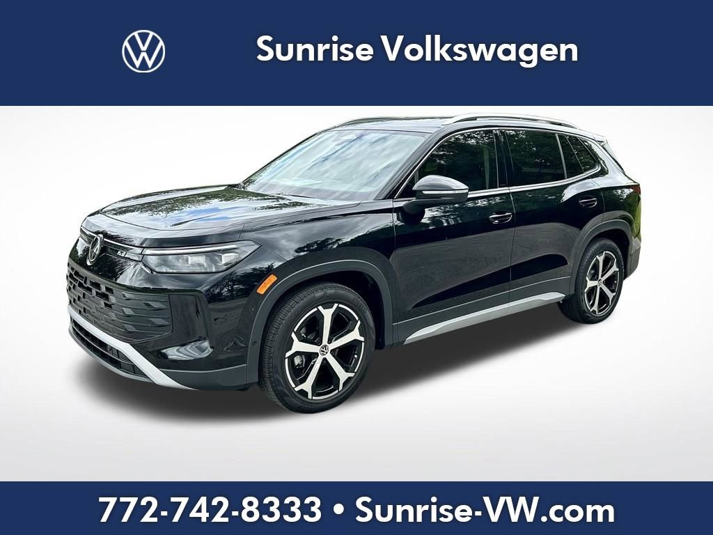 New 2026 Volkswagen Tiguan SE FWD image 1