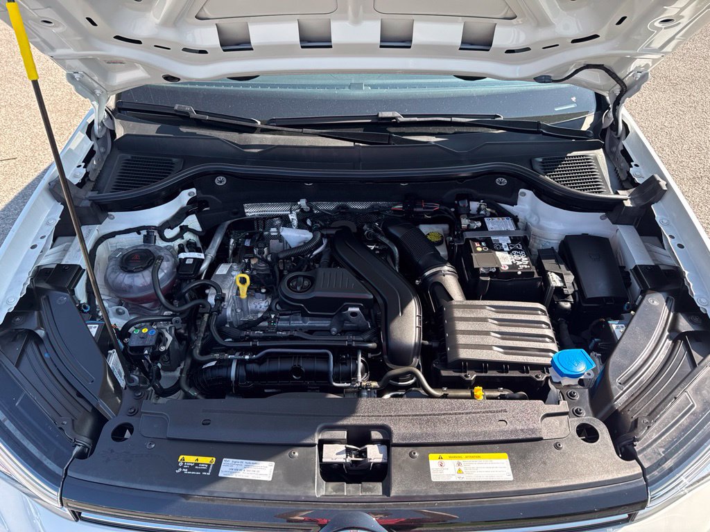 Used 2025 Volkswagen Taos S FWD image 8