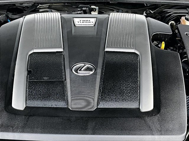 Used 2022 Lexus LS 500 w/ Interior Upgrade Package RWD image 11