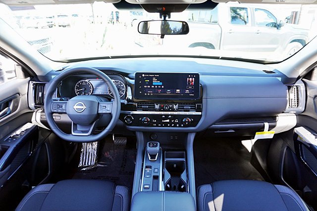 New 2026 Nissan Pathfinder SV w/ Cargo Package FWD image 29