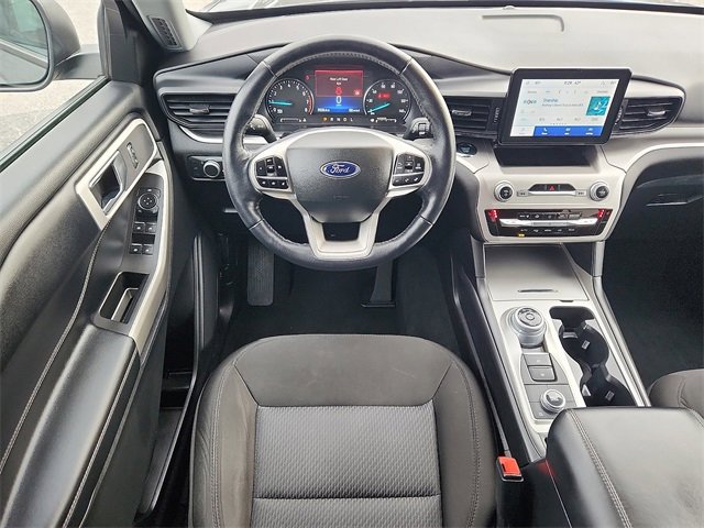 Used 2022 Ford Explorer XLT w/ Class IV Trailer Tow Package image 7