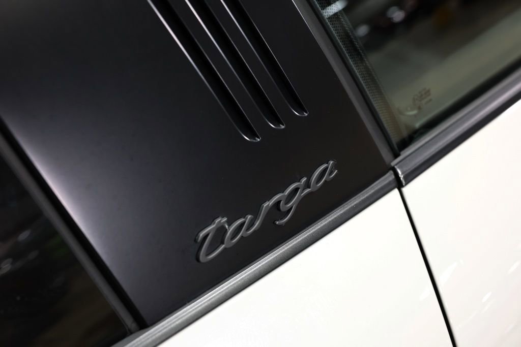 Used 2018 Porsche 911 Targa 4S image 12