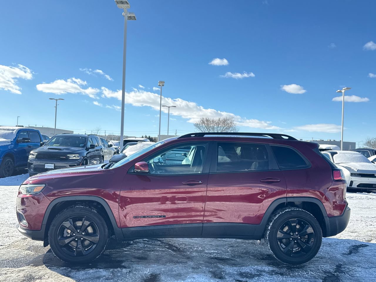 Used 2019 Jeep Cherokee Latitude Plus image 6