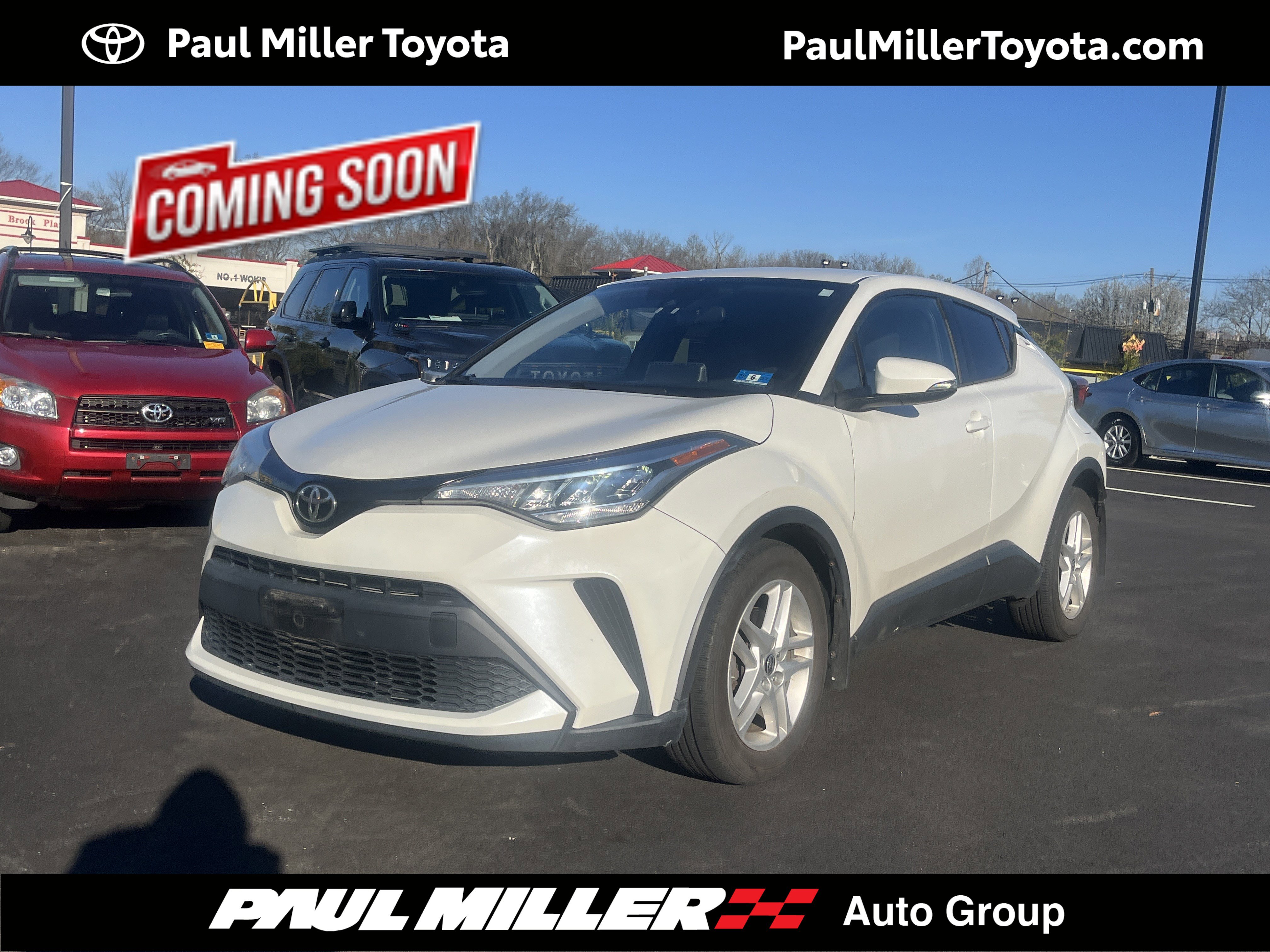 Used 2020 Toyota C-HR LE image 1