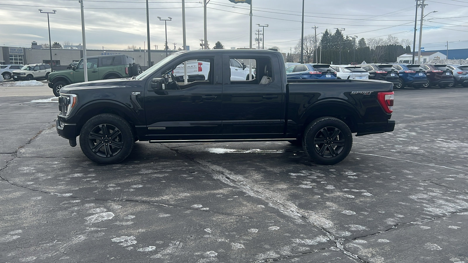 Used 2023 Ford F150 Lariat w/ Equipment Group 502A High image 9