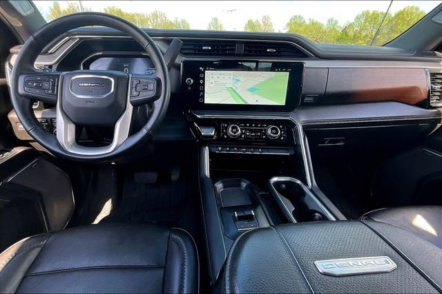 Used 2024 GMC Sierra 3500 Denali w/ Denali Reserve Package image 8