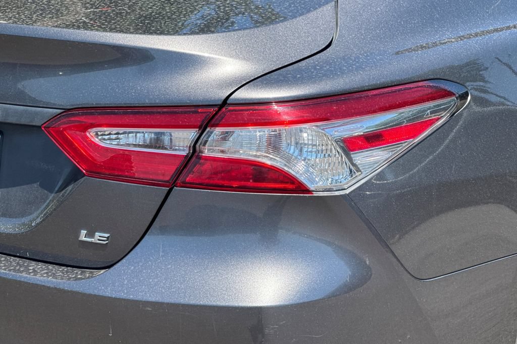 Used 2019 Toyota Camry LE FWD image 23