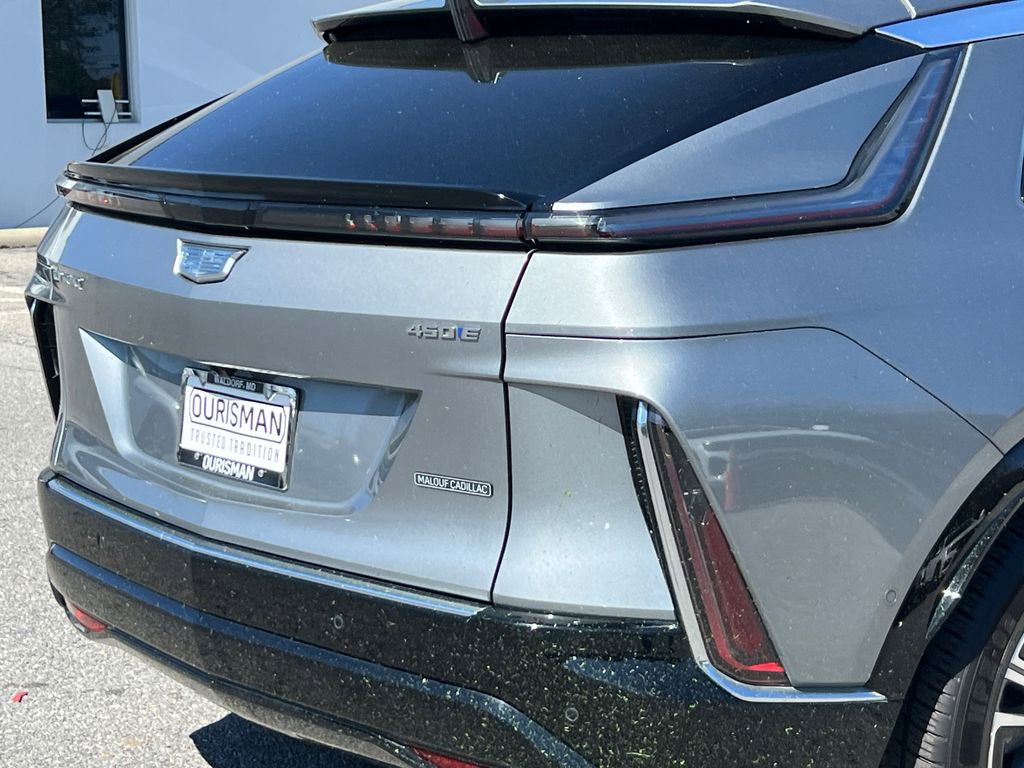Used 2024 Cadillac Lyriq Luxury RWD image 9
