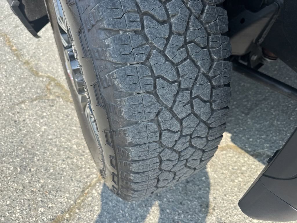 Used 2022 GMC Sierra 2500 AT4 w/ Gooseneck/5TH Wheel Package image 34