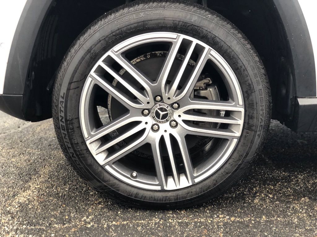 Certified 2022 Mercedes-Benz GLS 450 4MATIC image 9