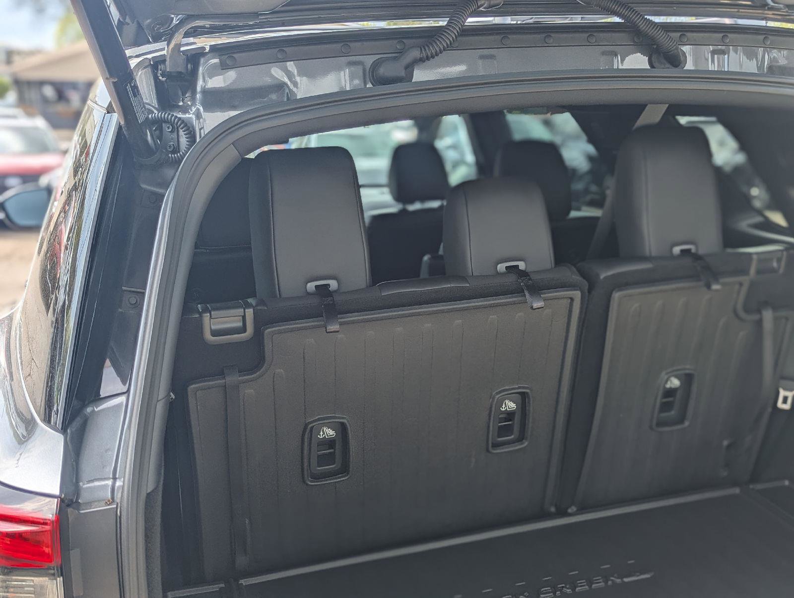 Certified 2025 Nissan Pathfinder Rock Creek AWD/4WD image 37