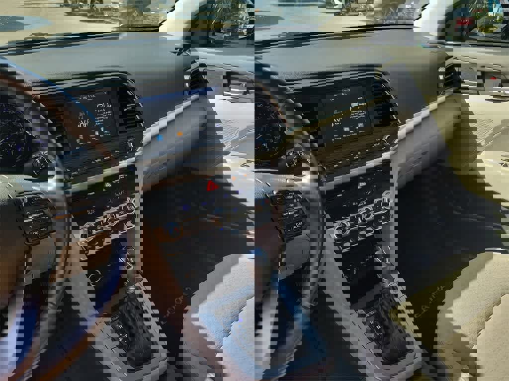 Used 2020 Hyundai Elantra Value Edition image 32