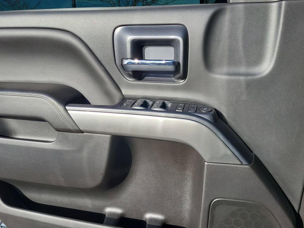 Used 2018 Chevrolet Silverado 1500 LT image 10