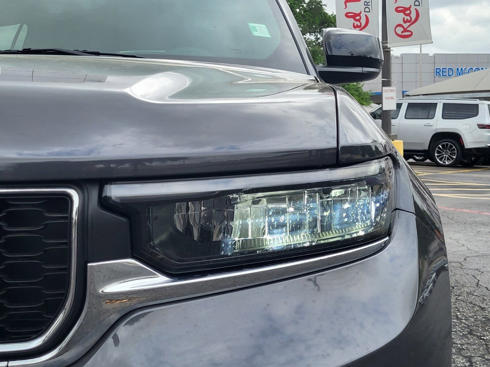 Used 2025 Jeep Grand Cherokee L Laredo w/ Luxury Tech Group I image 11