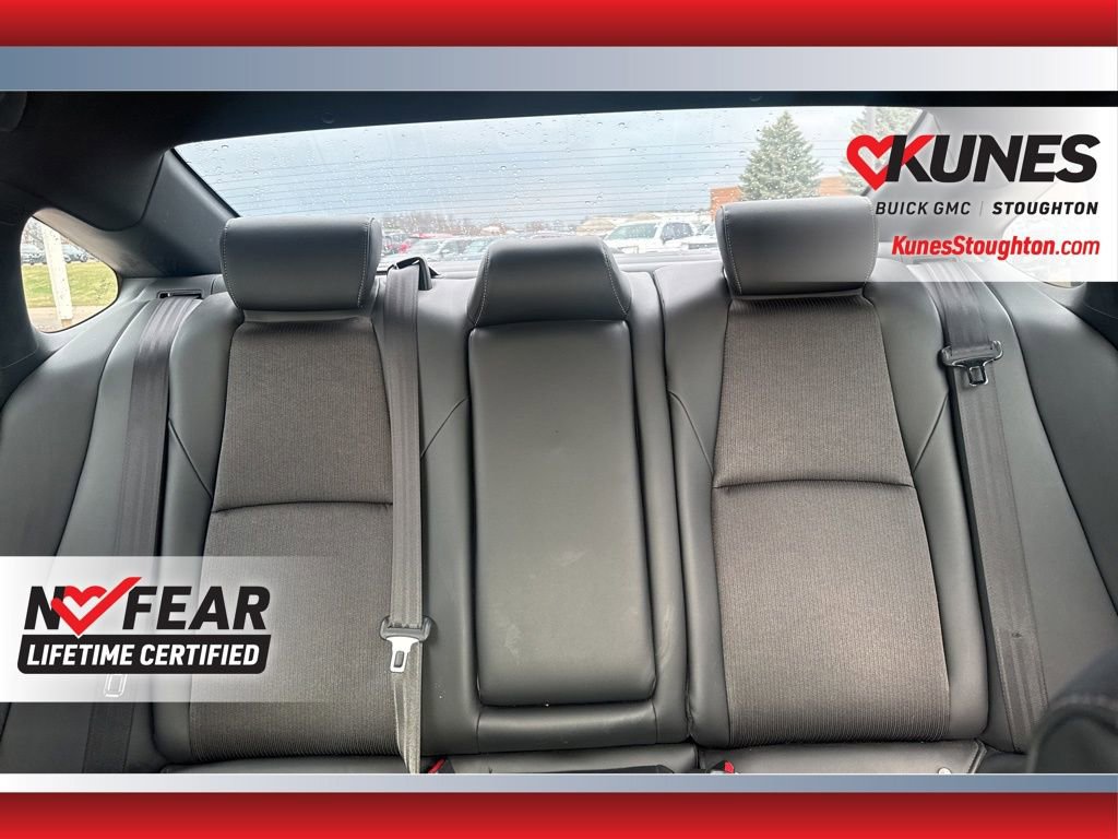 Used 2022 Honda Accord Sport image 34