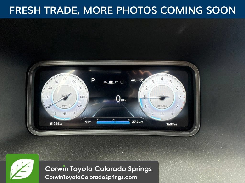 Used 2023 Hyundai Kona Limited AWD/4WD image 16