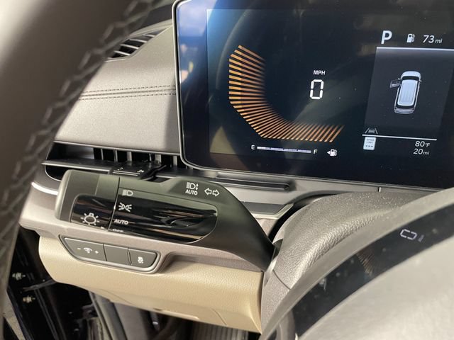 New 2026 Kia Carnival EX FWD image 11