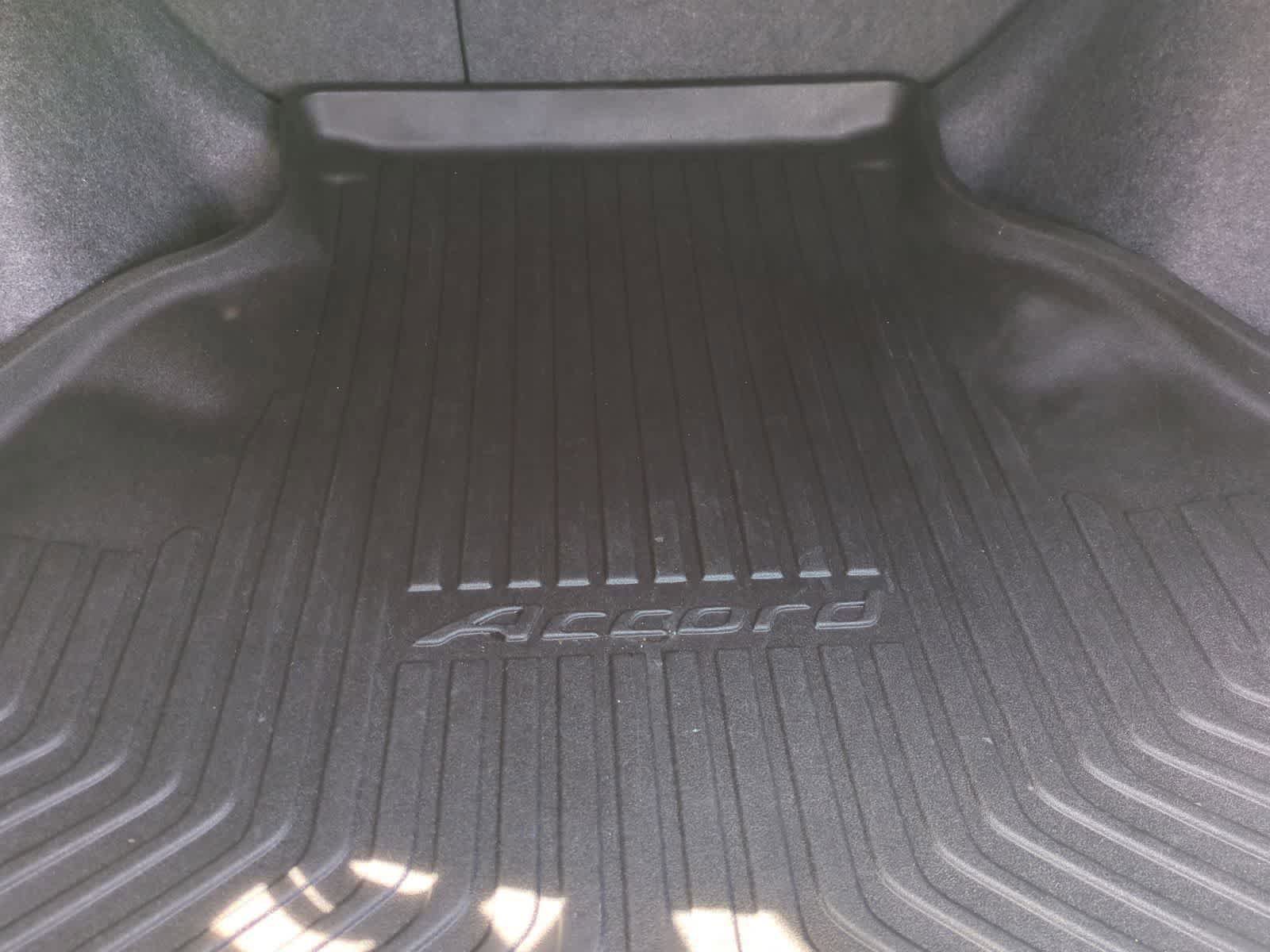 Used 2019 Honda Accord EX-L image 35