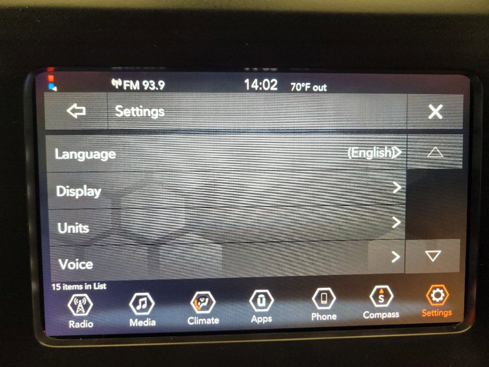 Used 2019 Jeep Cherokee Latitude Plus AWD/4WD image 25