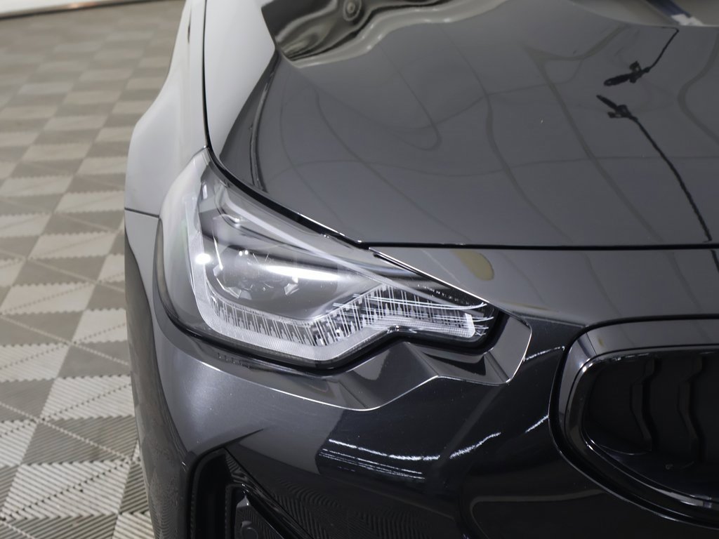 Used 2025 BMW M240i xDrive Coupe w/ Premium Package image 17