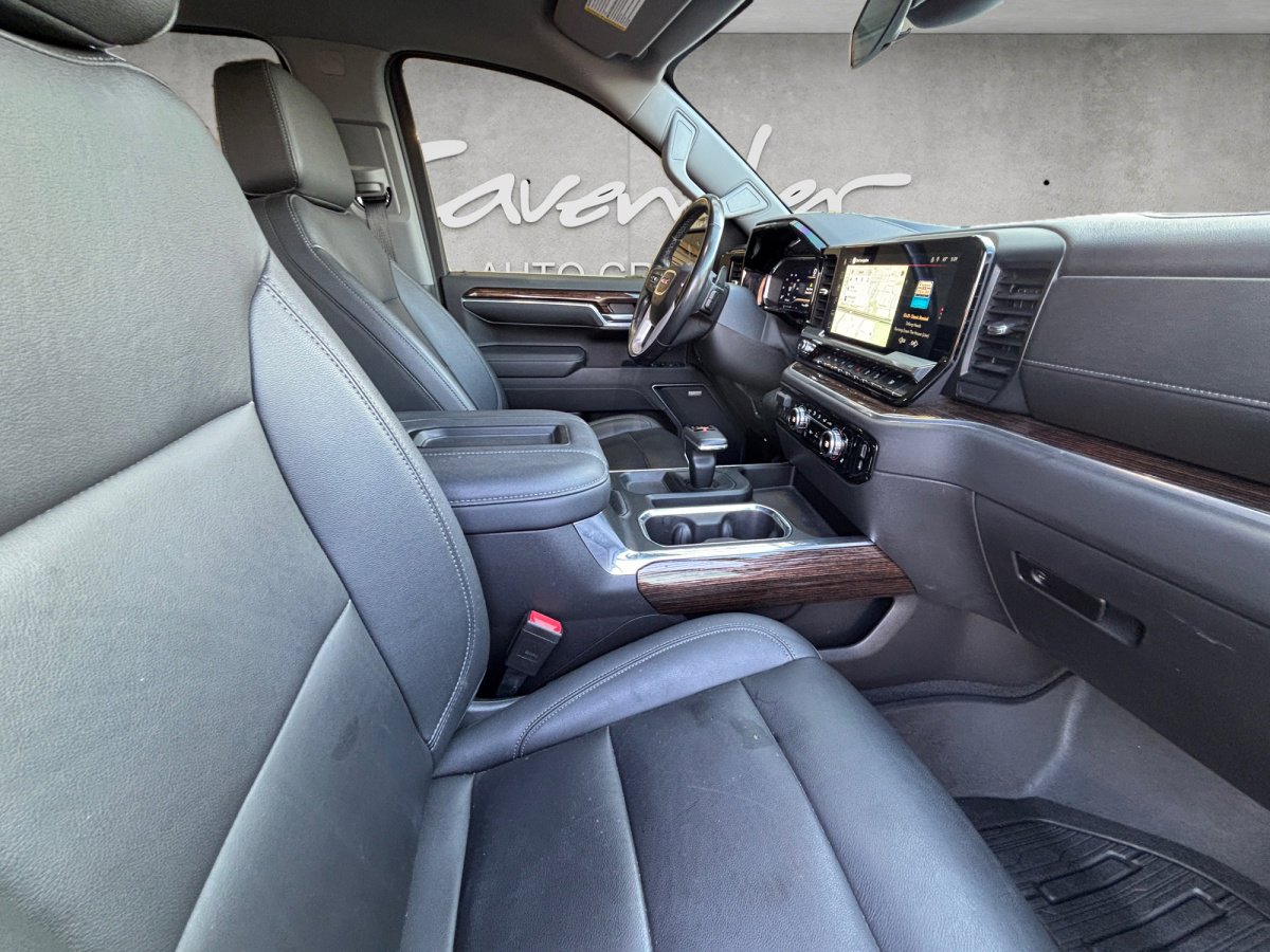 Used 2022 GMC Sierra 1500 Elevation w/ Elevation Premium Package image 29