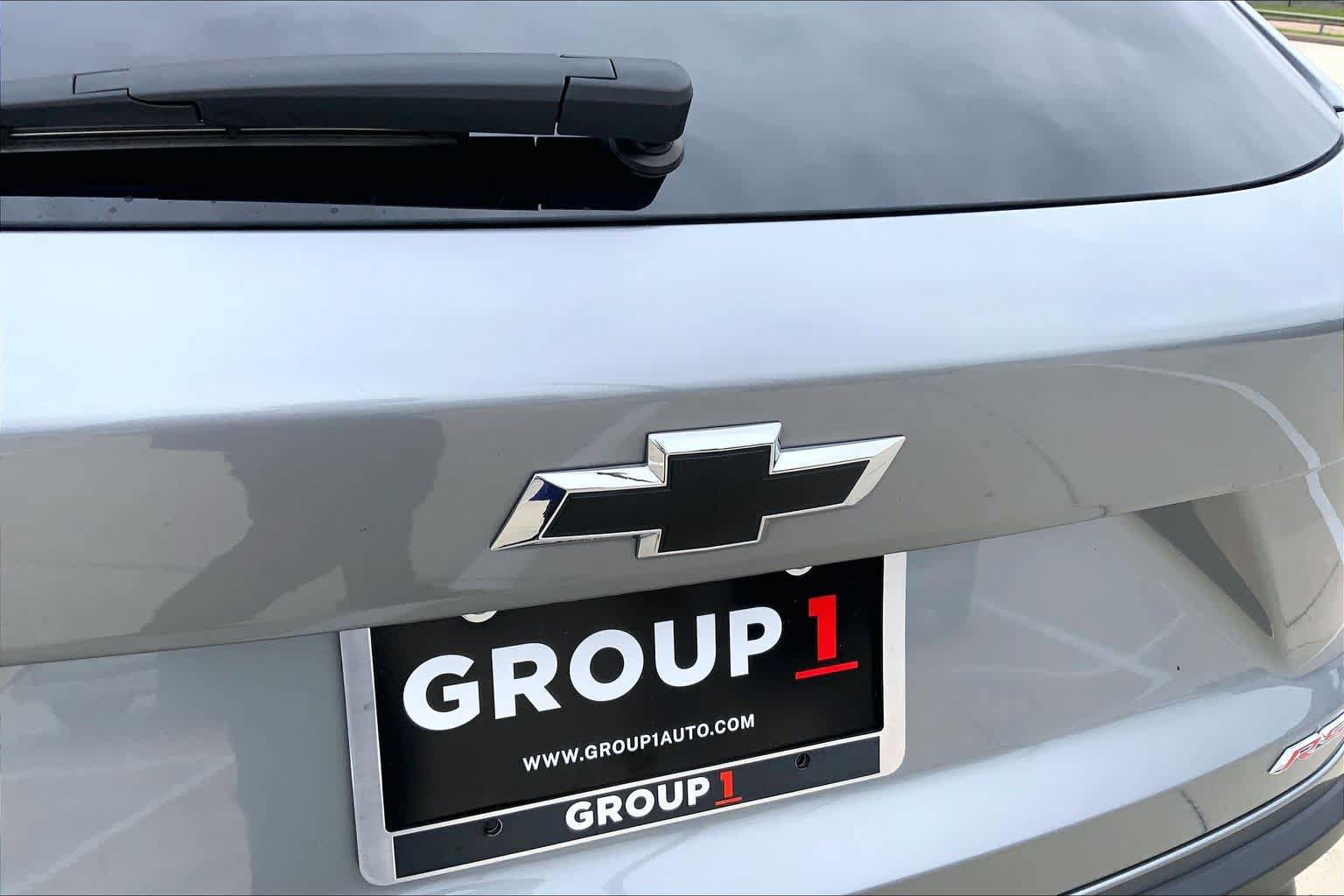 Used 2025 Chevrolet Trax RS FWD image 31