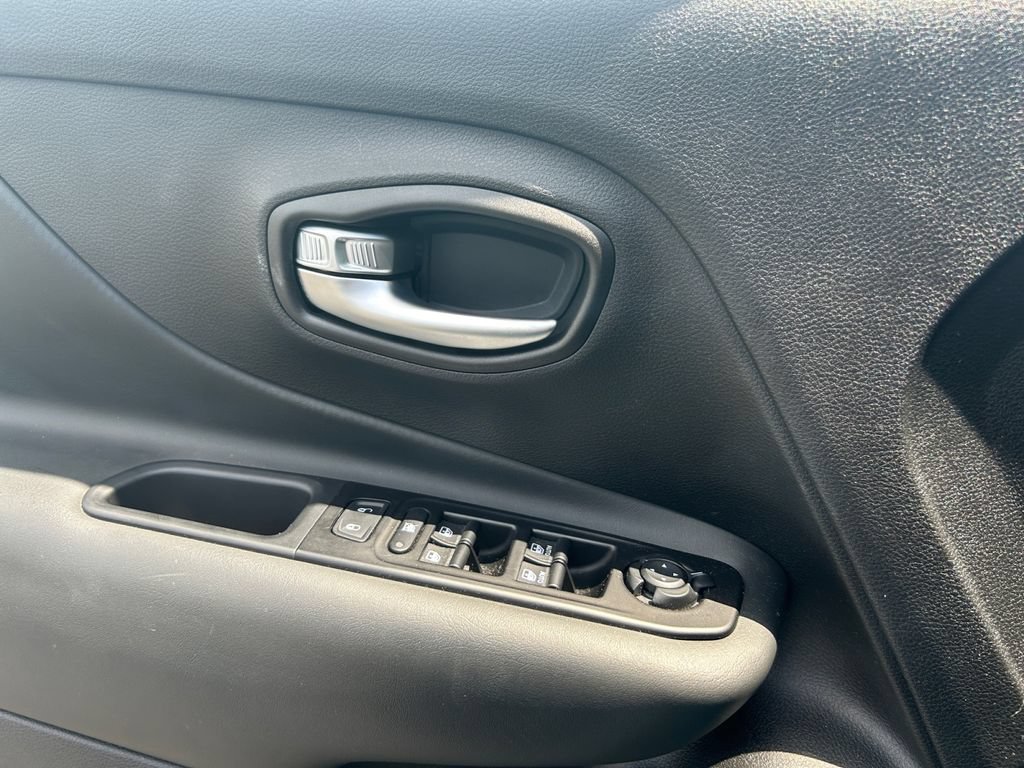 Certified 2020 Jeep Renegade Altitude AWD/4WD image 17