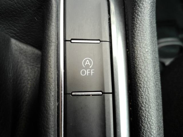 Used 2022 Volkswagen Tiguan S FWD image 48