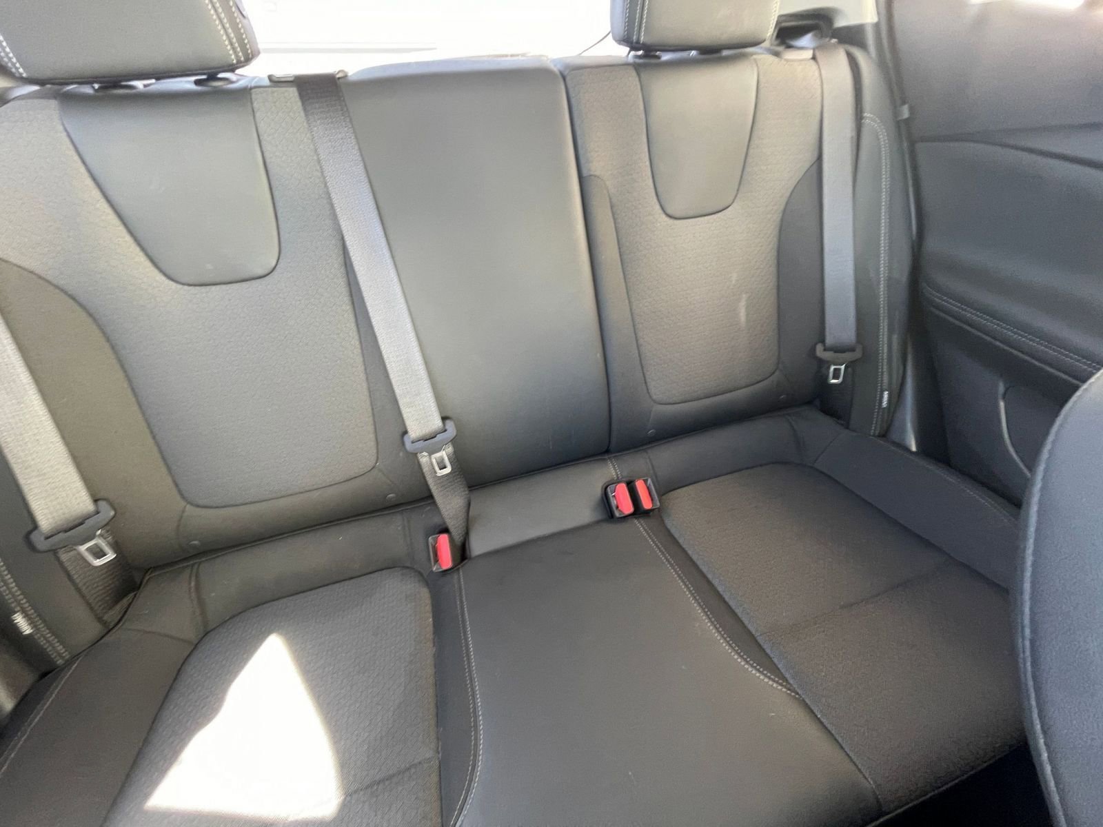 Used 2025 Buick Encore GX Preferred image 37