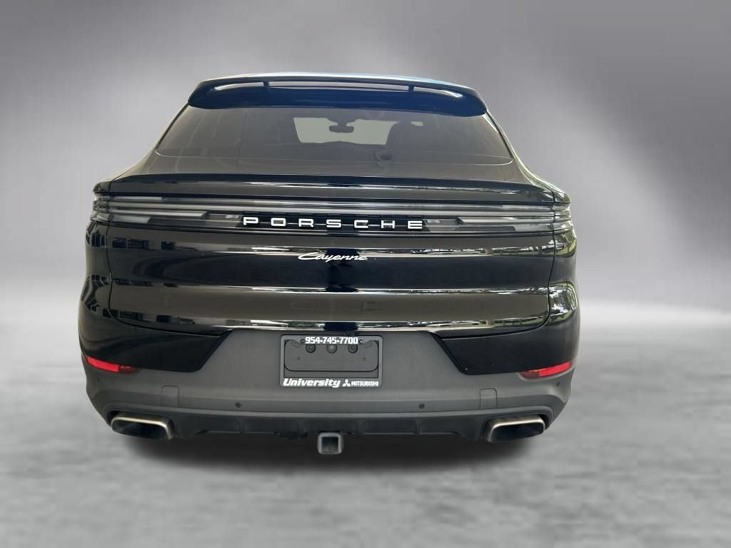 Used 2024 Porsche Cayenne Coupe w/ Premium Package Plus AWD/4WD image 32