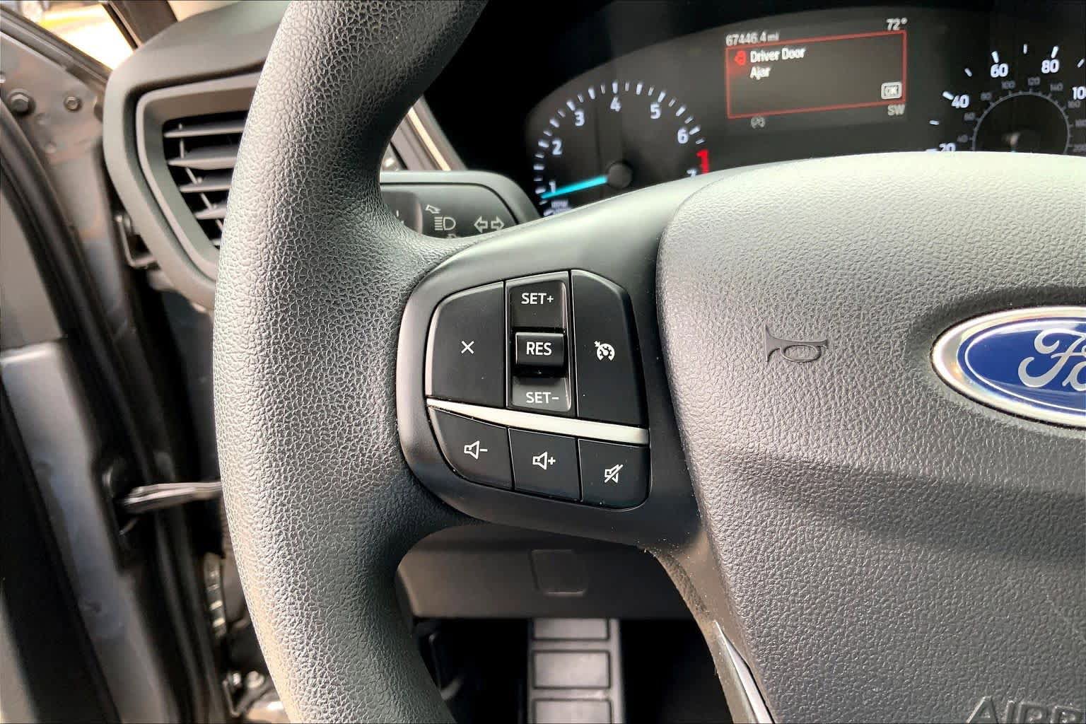 Used 2021 Ford Escape SE AWD/4WD image 23