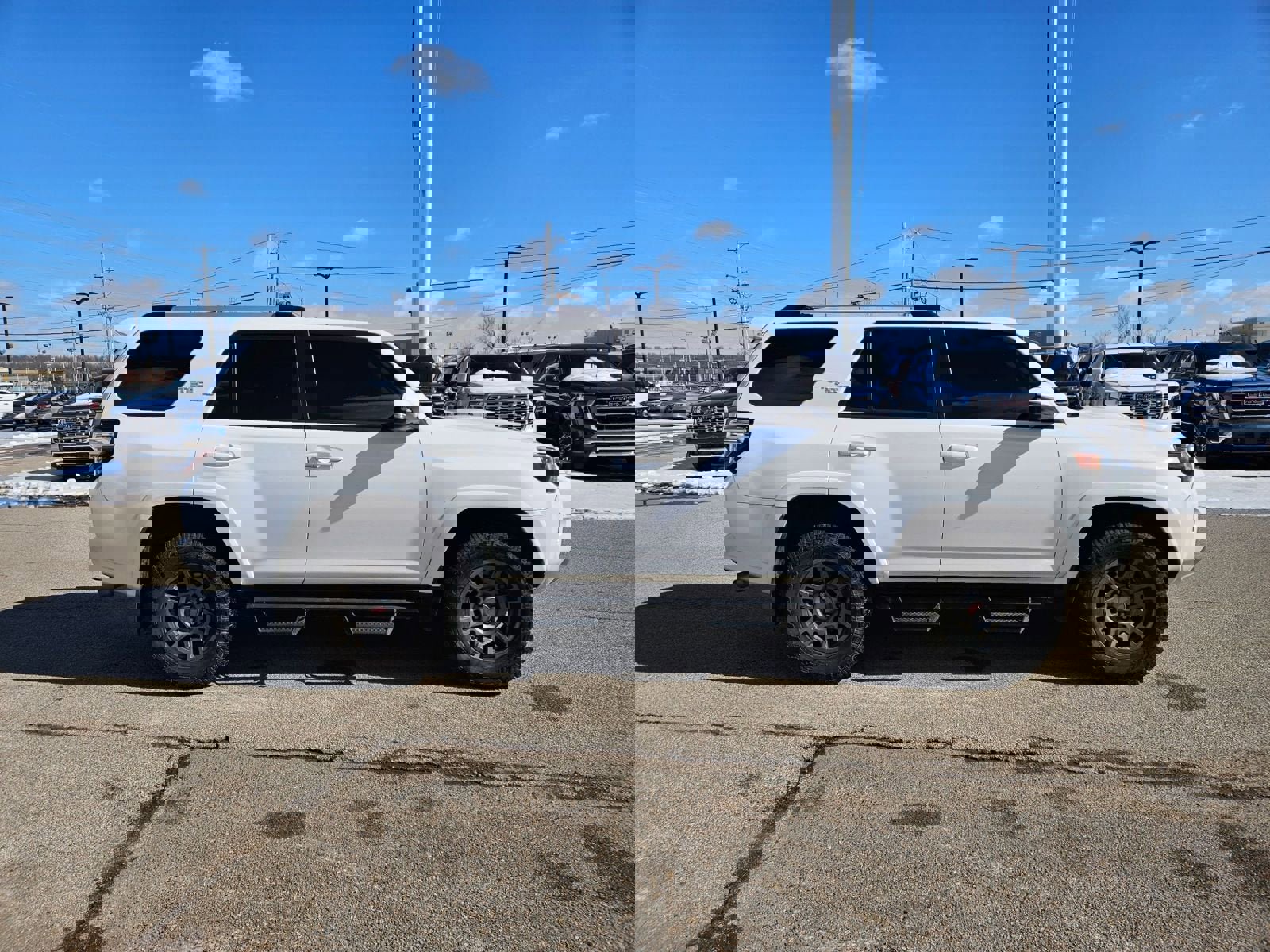 Used 2018 Toyota 4Runner TRD Off-Road Premium image 38