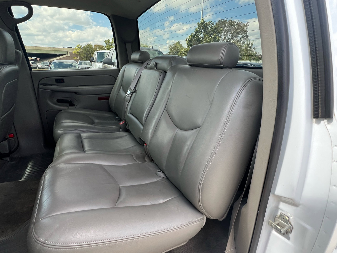 Used 2006 GMC Sierra 1500 SLT w/ Onstar Plus Package image 35