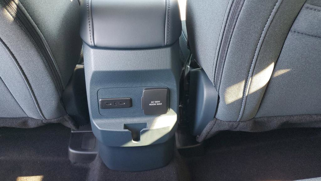 New 2025 Ford Maverick XLT w/ XLT Luxury Package image 37