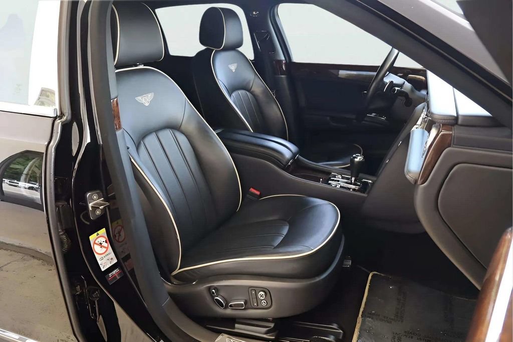 Used 2014 Bentley Mulsanne RWD image 22