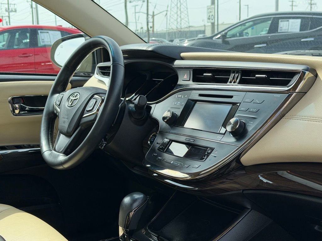 Used 2014 Toyota Avalon XLE Touring image 17