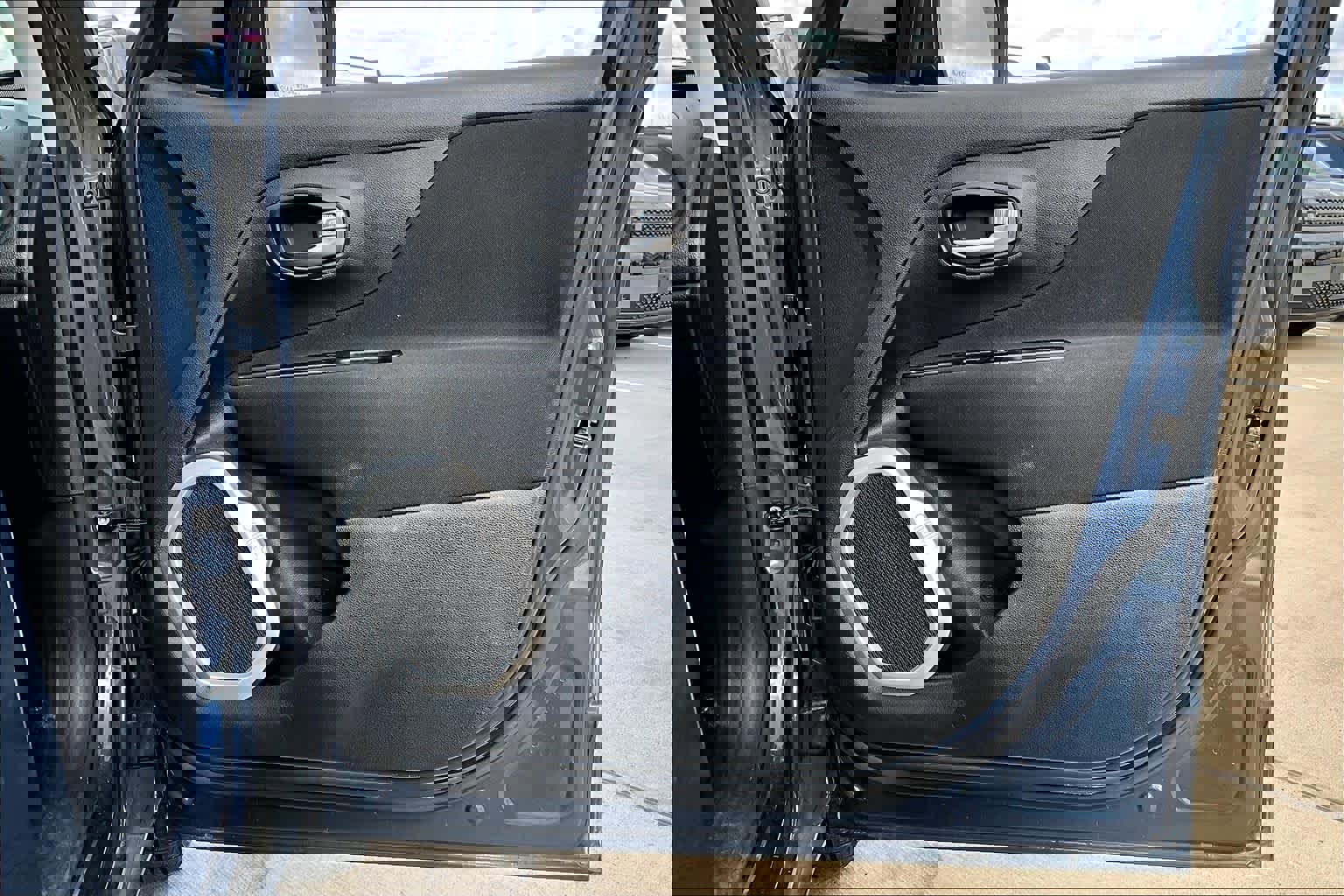 Used 2021 Jeep Renegade Latitude image 20