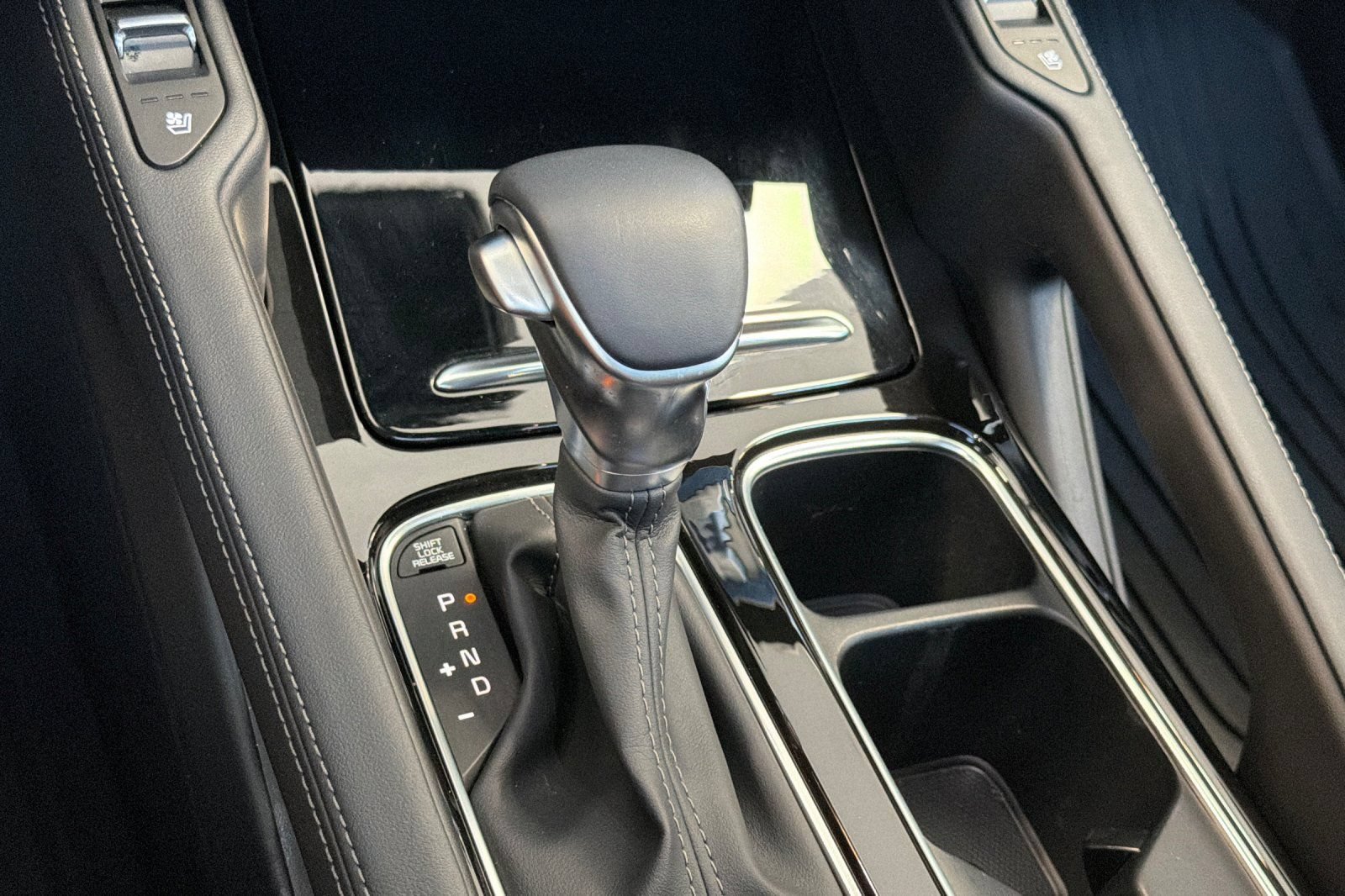 Used 2025 Kia Telluride SX X-Line AWD/4WD image 25