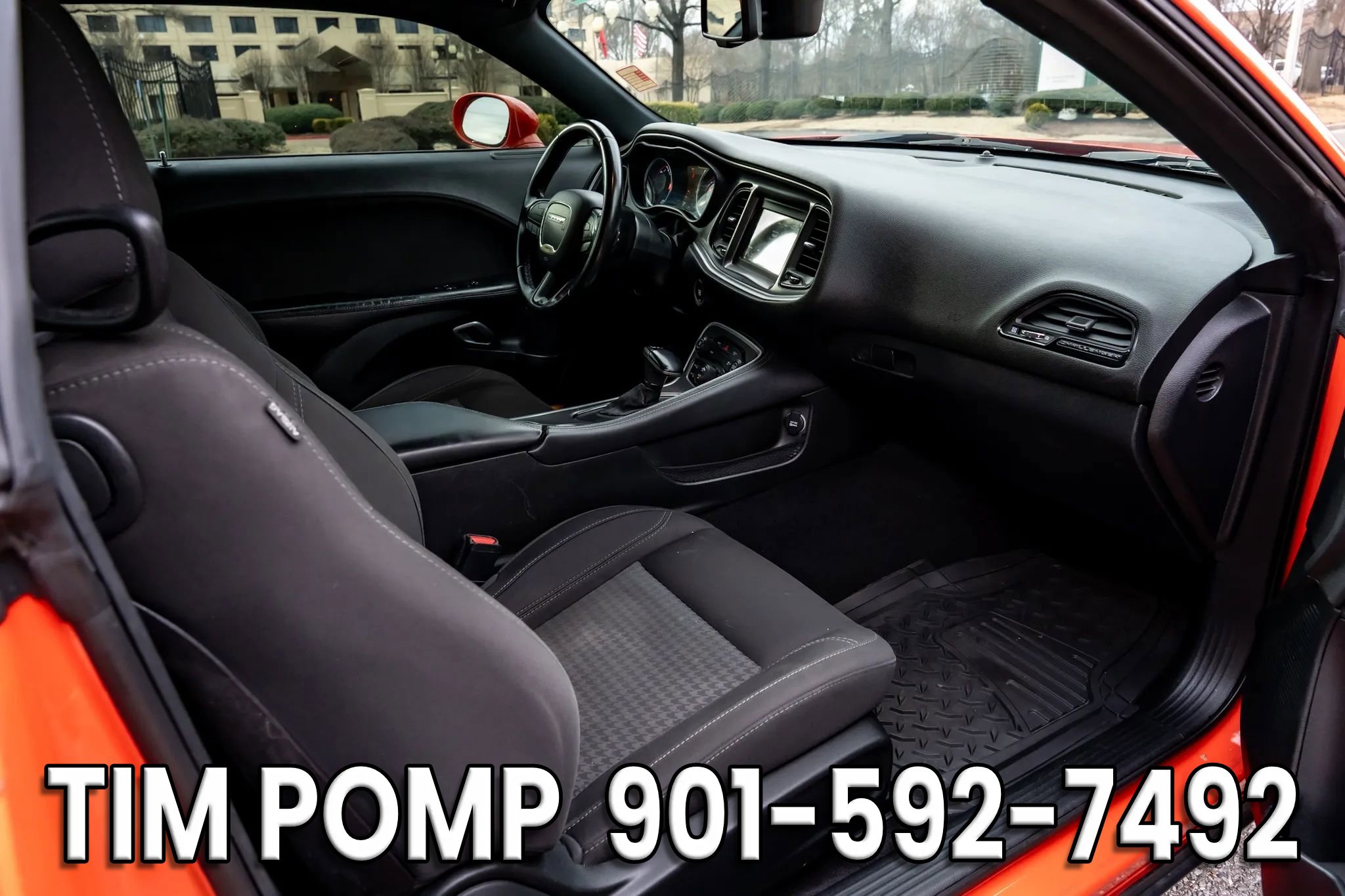 Used 2019 Dodge Challenger SXT image 13