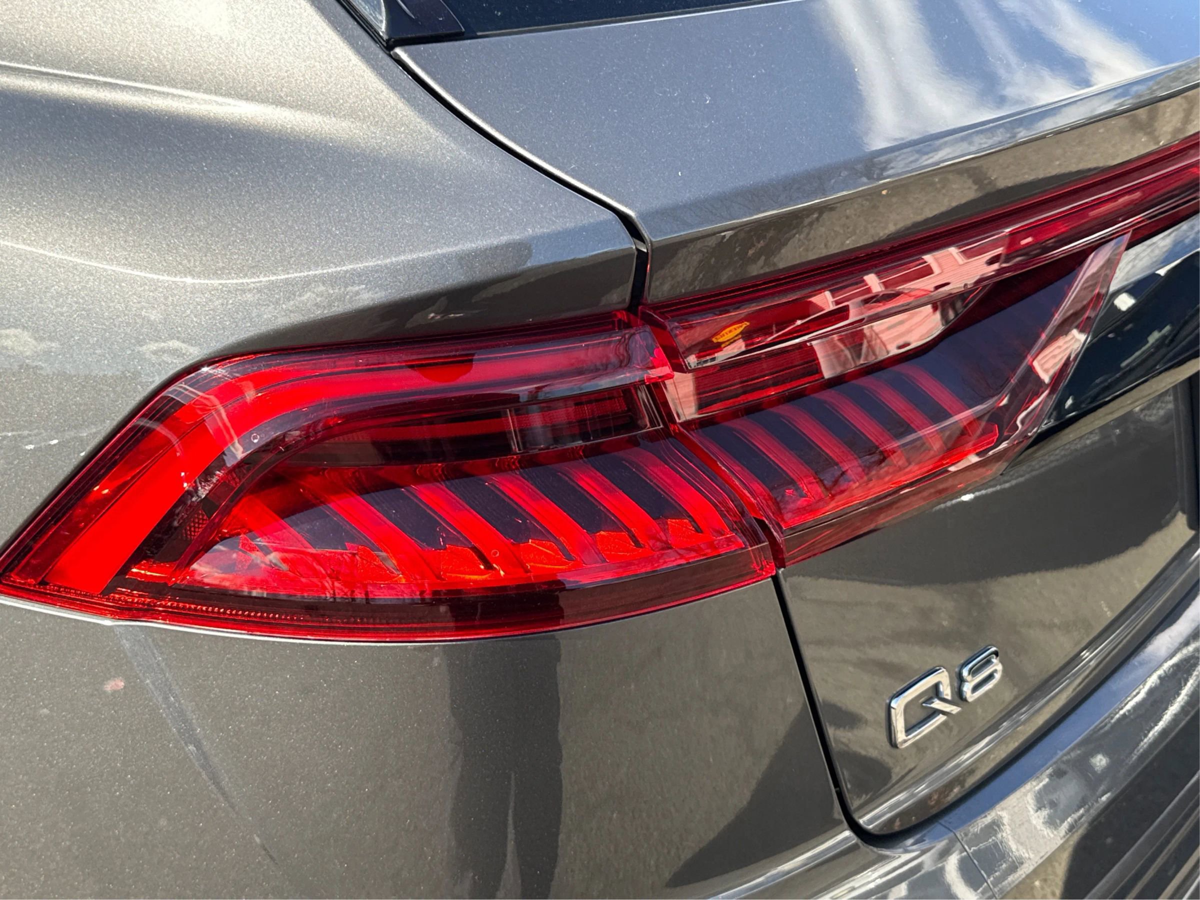 Used 2019 Audi Q8 Premium Plus image 25