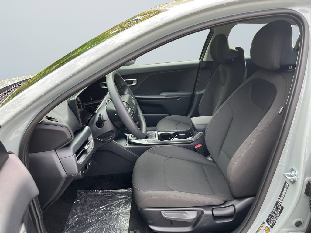 New 2026 Kia K4 FWD image 9