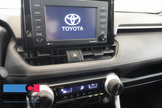 Certified 2021 Toyota RAV4 LE AWD/4WD image 19