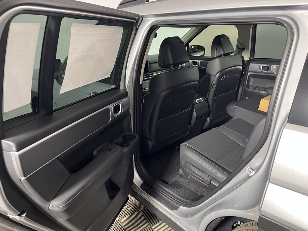 New 2027 Hyundai Santa Fe SEL AWD/4WD image 8